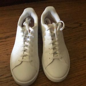 Adidas nwot trainers (Grand Court style)